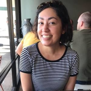 Meet your Posher, Danielle